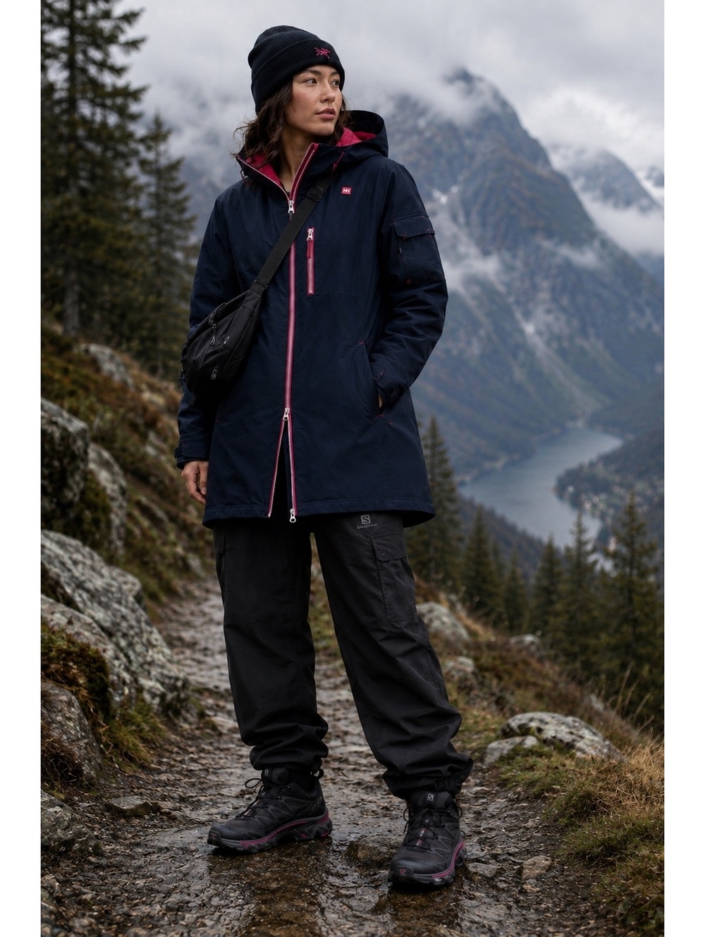 Helly Hansen Long Belfast Women’s L Navy Pink Waterproof Gorpcore Rain Jacket